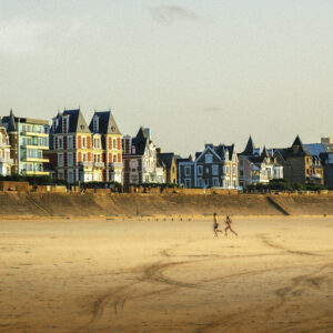 Baigneurs plage du Sillon à Saint-Malo