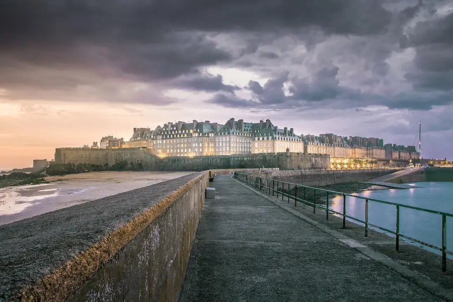 Le môle des noires - Saint-Malo (couleurs) – Image 2